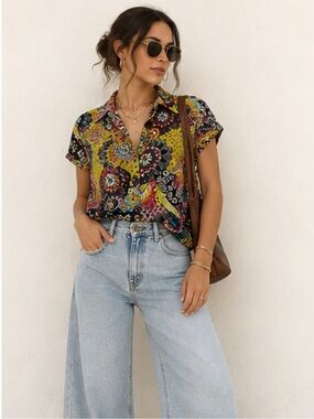 Vtg 90s Apparenza Patchwork Paisley print button down blouse, retro sz M